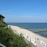 Strandweg 2 * Nienhagen (Mecklenburg-Vorpommern)